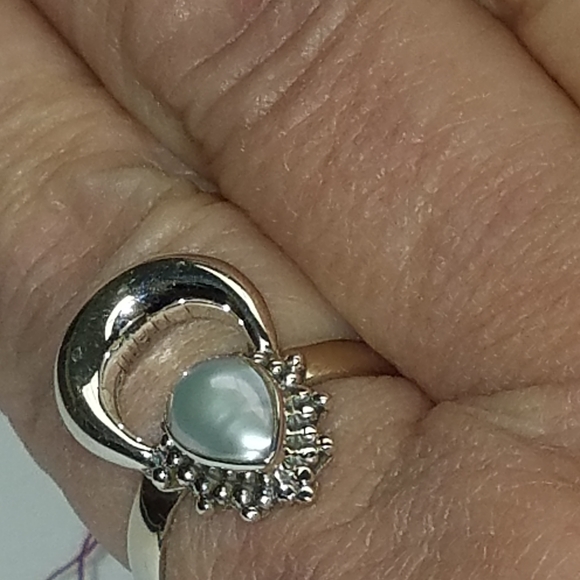 New Crescent moon Fresh water pearl ring Size 9 - Picture 6 of 6